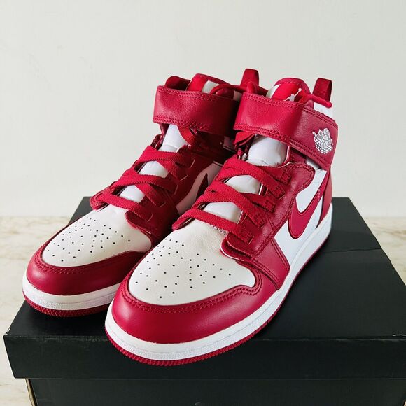 NIKE Air Jordan 1 Hi FlyEase Cardinal Red/White - US 7 - Picture 2 of 7